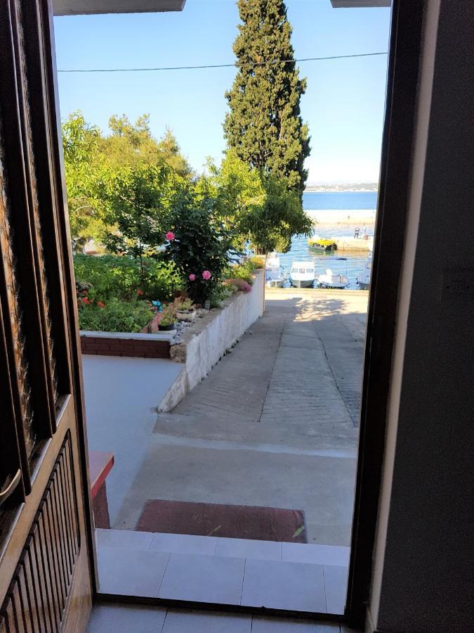 Comfort Apartment On The Beach Kali Exteriér fotografie